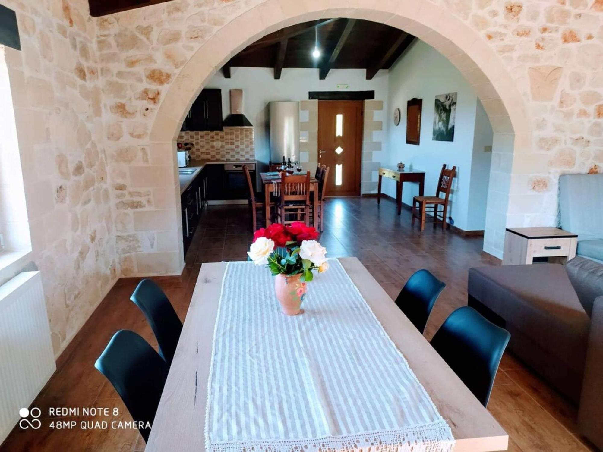 Traditional Villa In Pemonia المظهر الخارجي الصورة